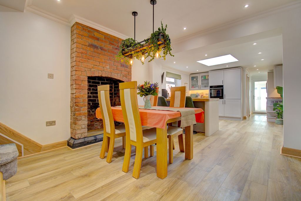 Property photo 3 of 27 Dining Area With Kitchen