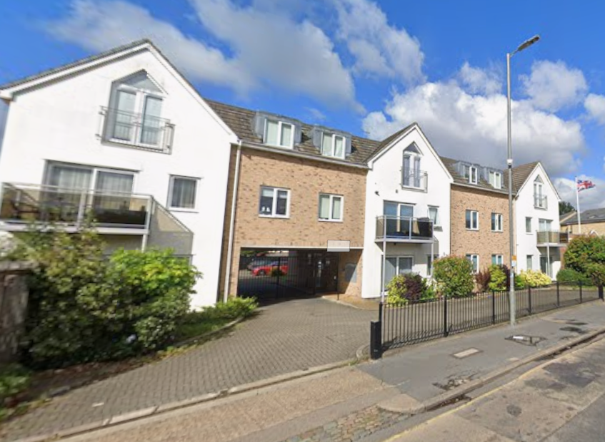 Property photo 1 of 4