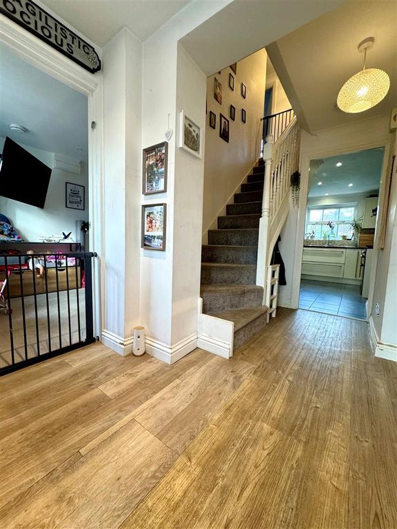 Property photo 3 of 17 Hallway 2.Jpg