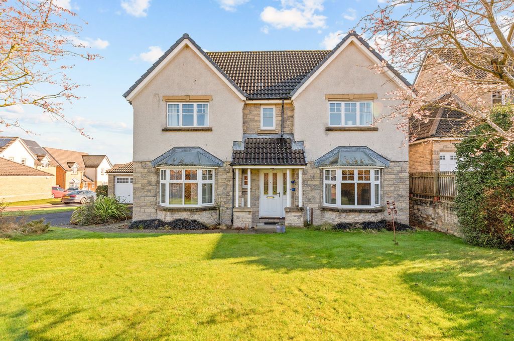 Property photo 2 of 29