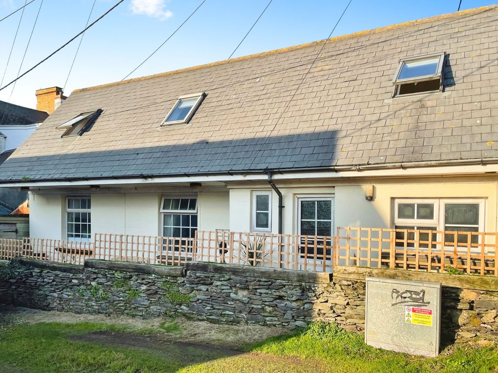 Property photo 1 of 12 Picture No. 27