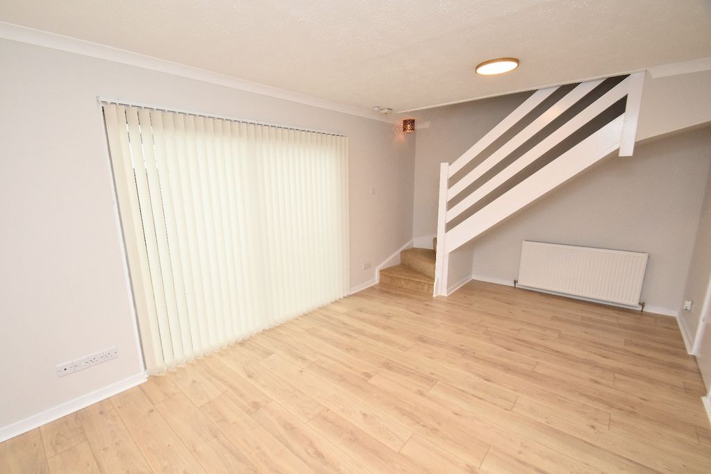 Property photo 3 of 17 4713454