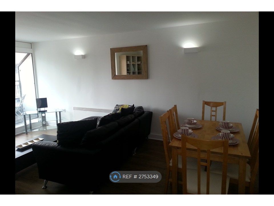 Property photo 3 of 24