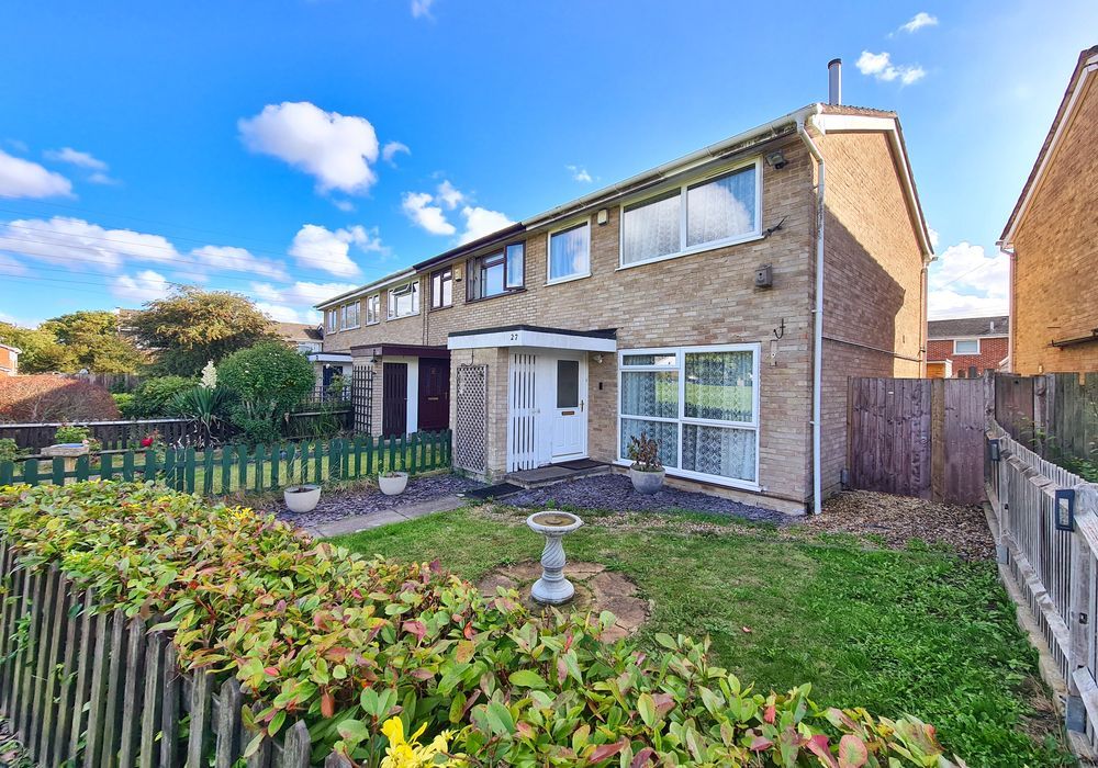 Property photo 1 of 12