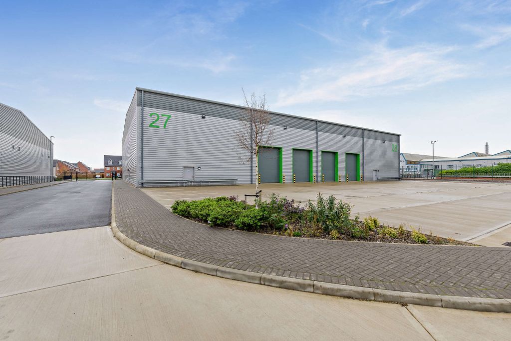 Property photo 2 of 10