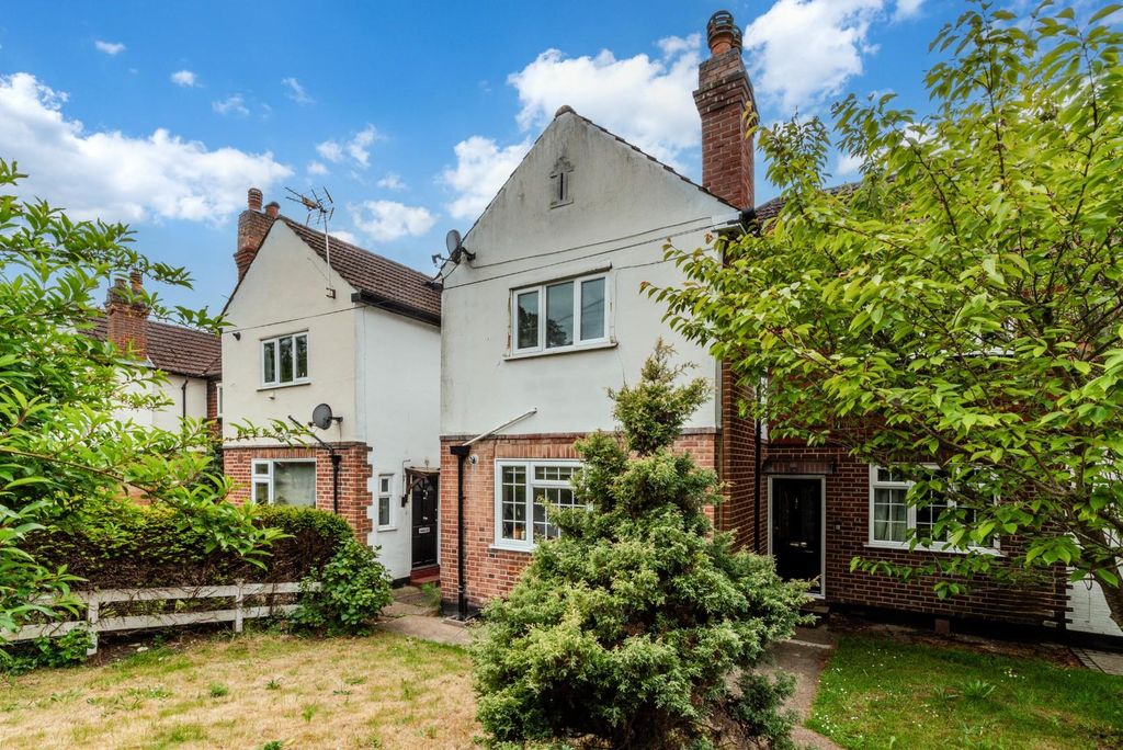 Property photo 1 of 12 Ewell By Pass (4).Jpg