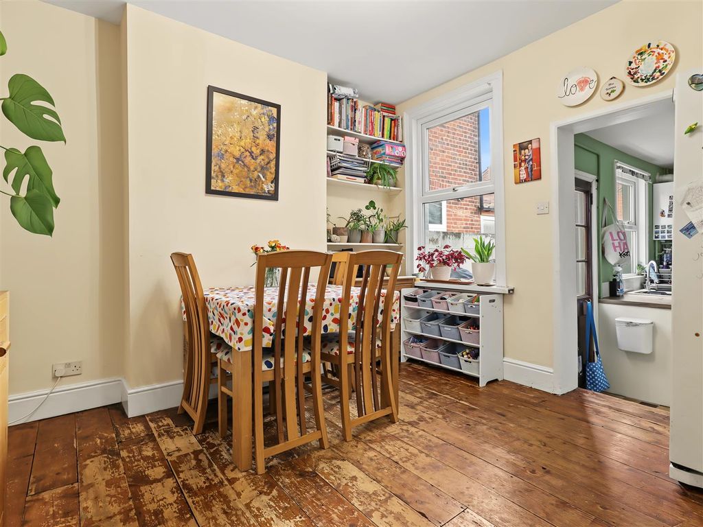 Property photo 3 of 13 Dining Room