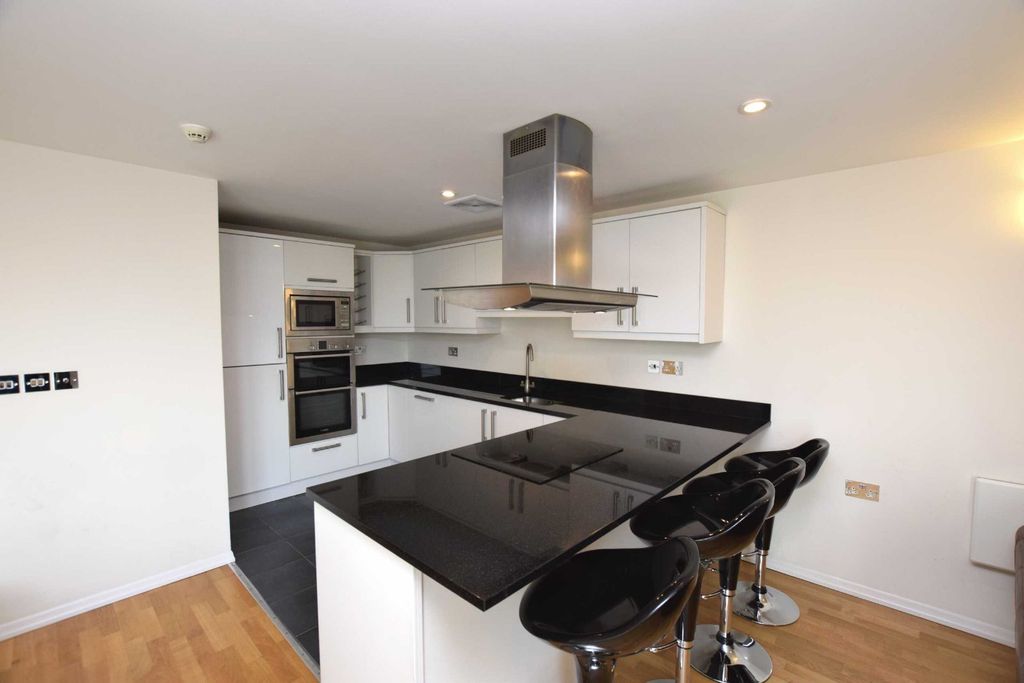 Property photo 2 of 8 Picture No. 03