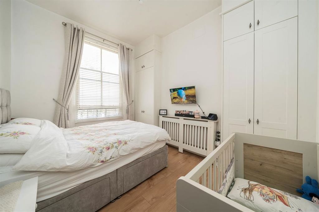 Property photo 3 of 6