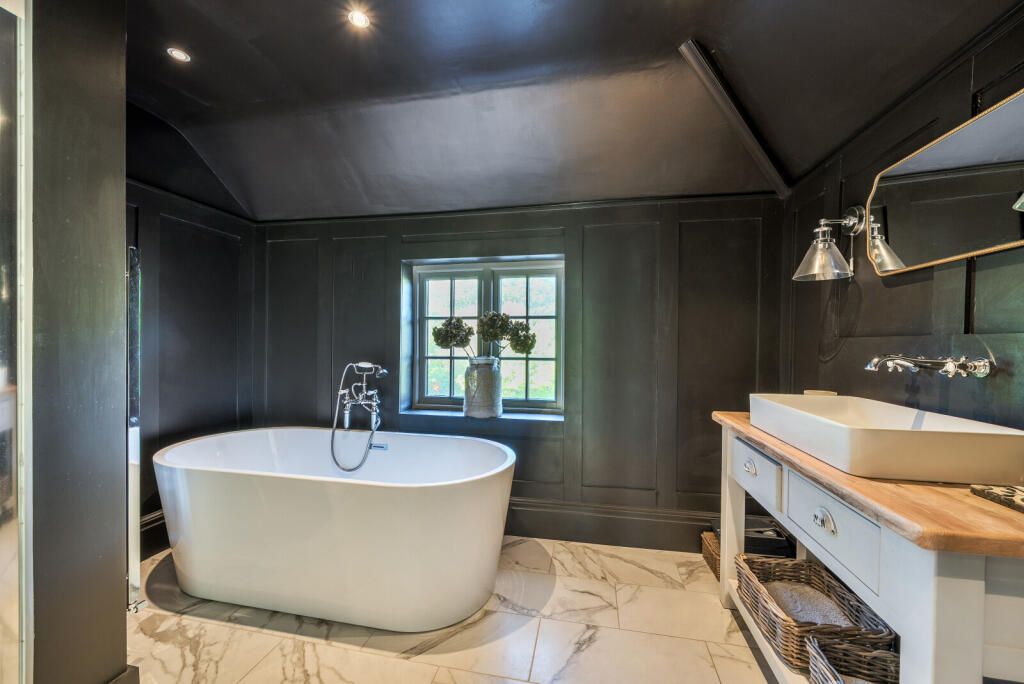 Additional image 14 of 5 bed detached house for saleFrith End Road, Frith End, Near Farnham GU35