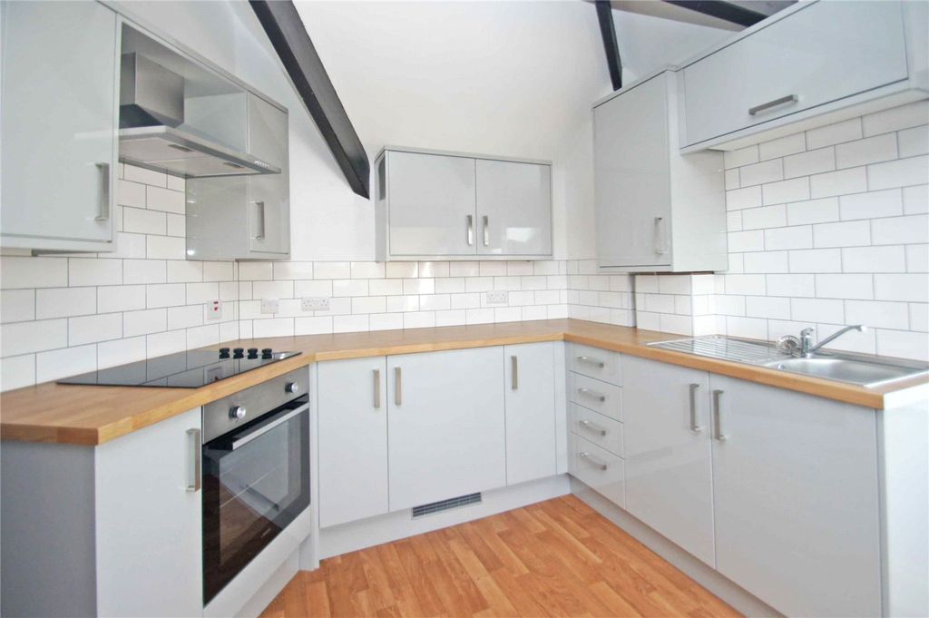Property photo 1 of 12 Picture No. 01
