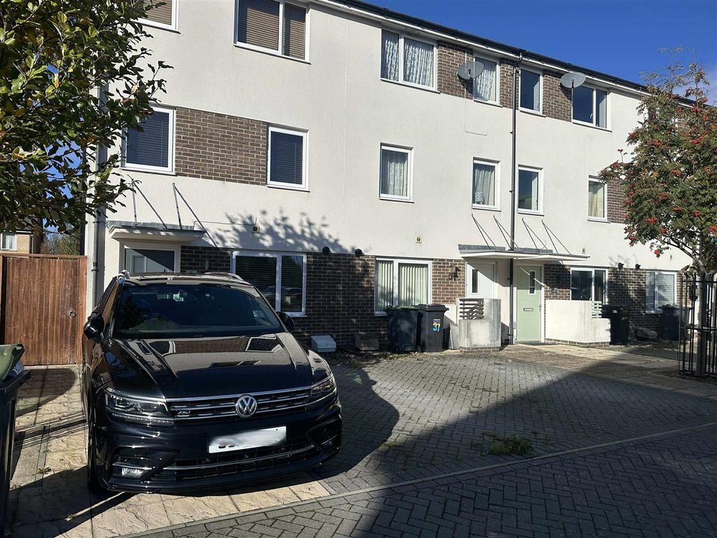 Property photo 1 of 7 Solebay.Jpg