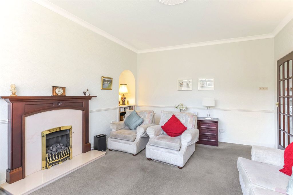 Property photo 3 of 20 Picture No. 06