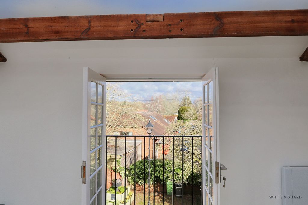 Property photo 3 of 9 Img_5745