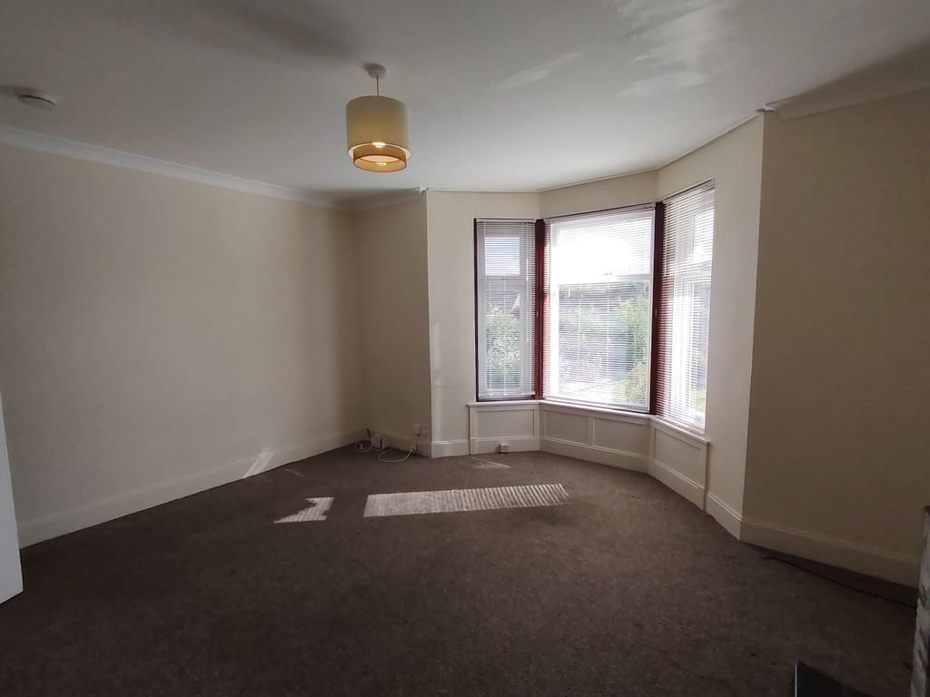 Property photo 3 of 17 Img_20260923_141213