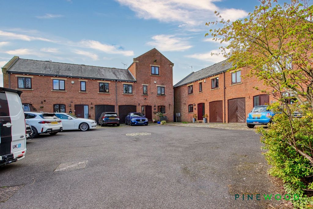 Property photo 1 of 50 Front