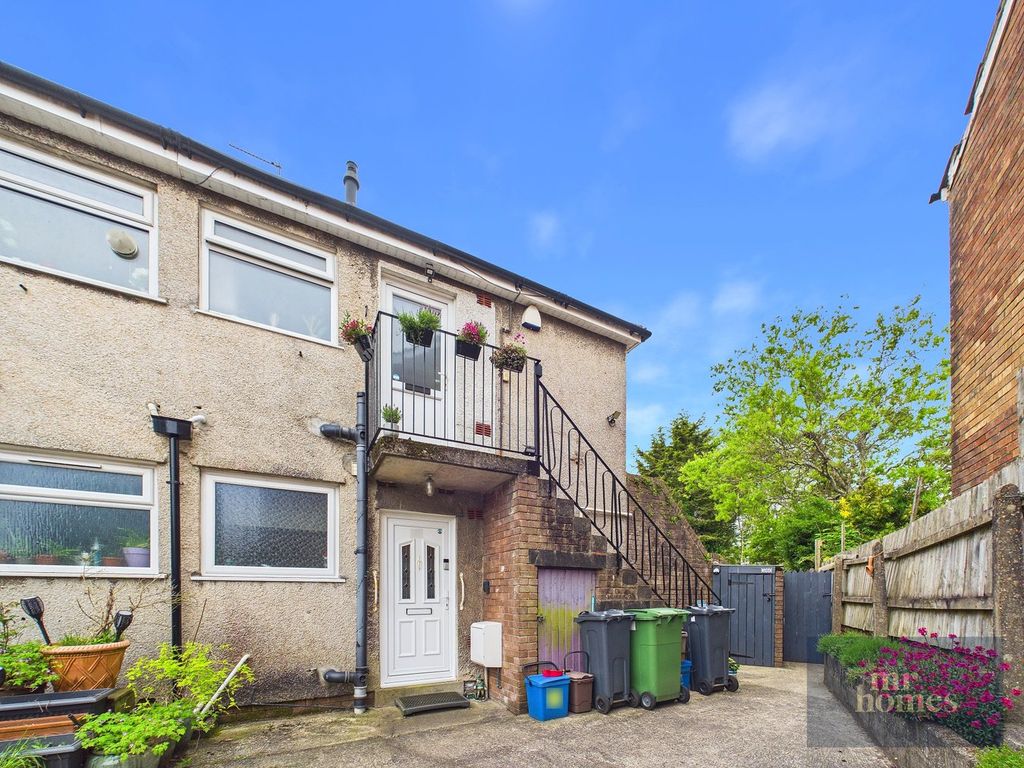 Property photo 1 of 30