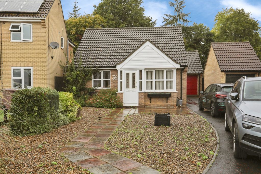 Property photo 1 of 12