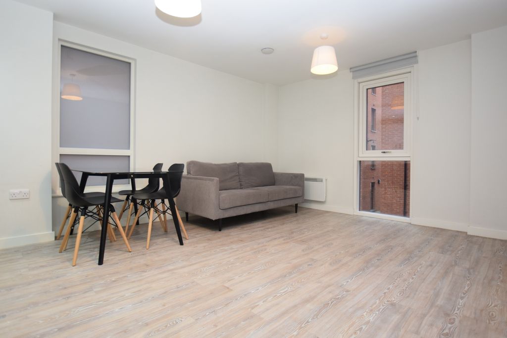 Property photo 2 of 9