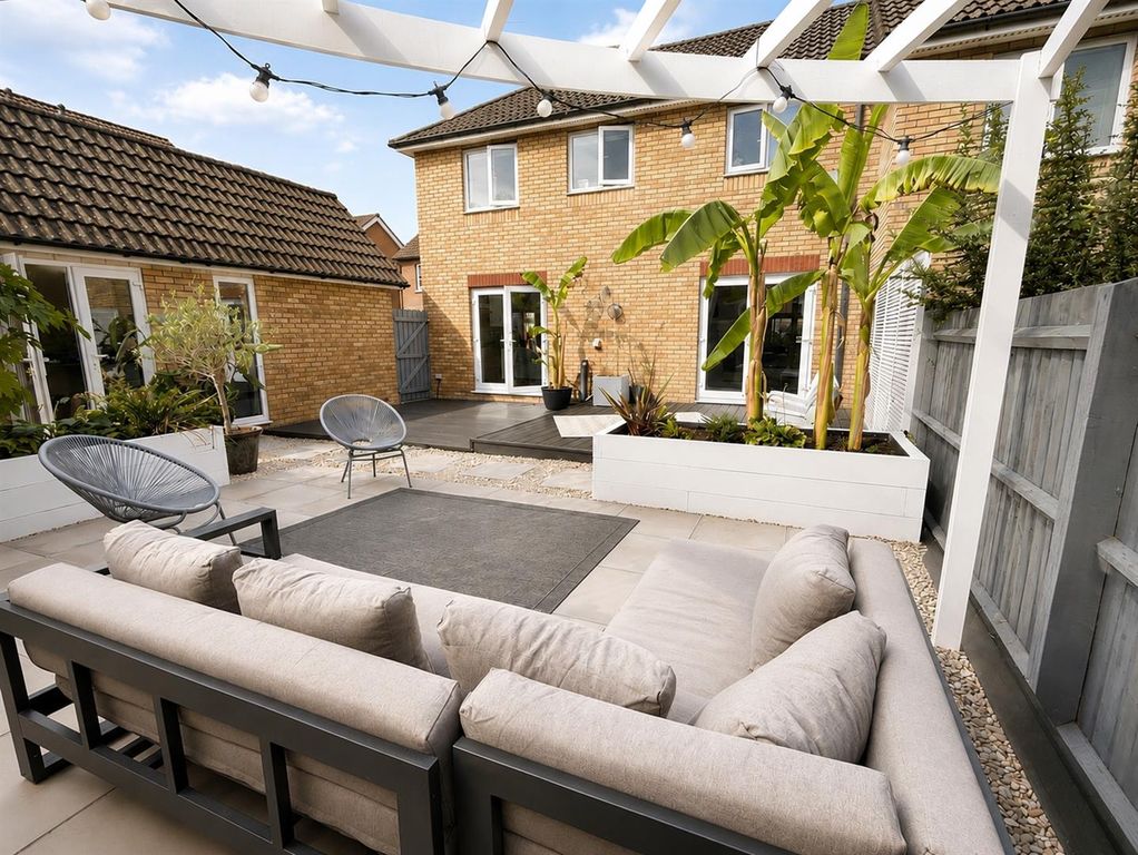 Property photo 2 of 17 10389531-3BBC-4C2B-891B-474F89C46971.Png