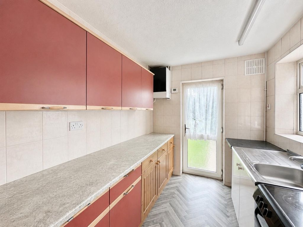 Property photo 3 of 15 Fea40635-4E80-49F4-Badb-800249701d0E.Png