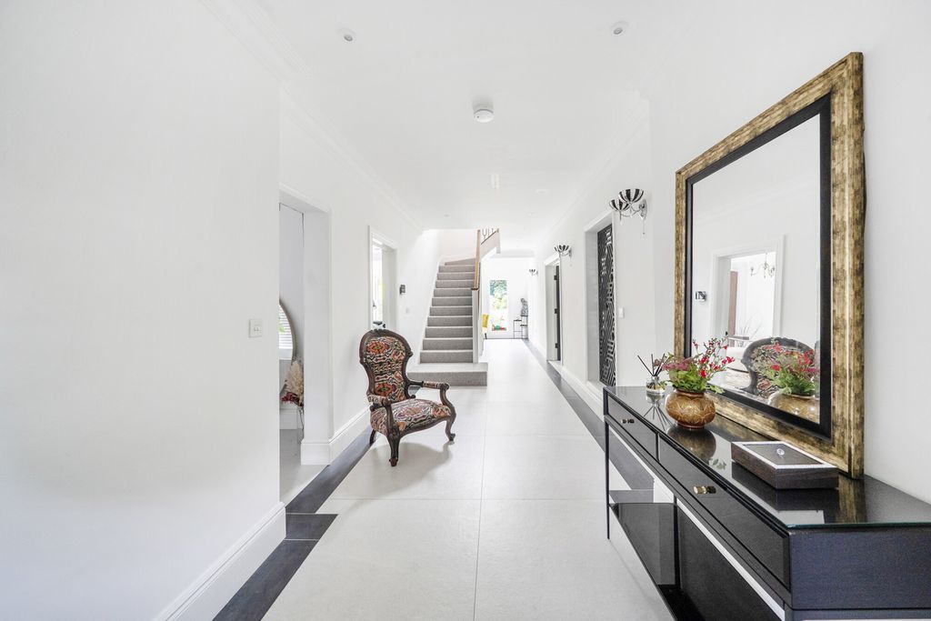 Property photo 2 of 50 1478946-2-6A2c034...