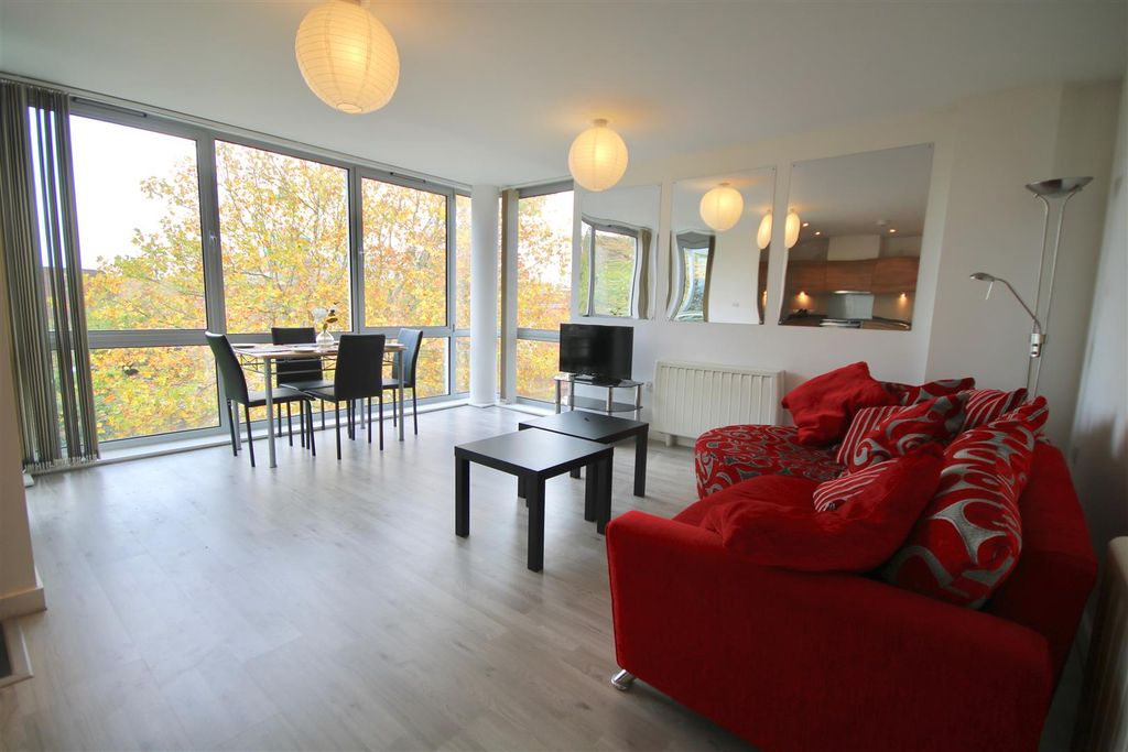 Property photo 3 of 14 Img_0148.Jpeg