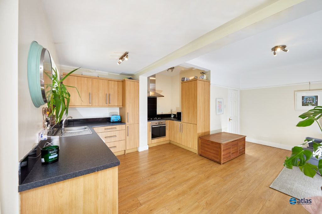 Property photo 3 of 16 Living Area/Kitchen