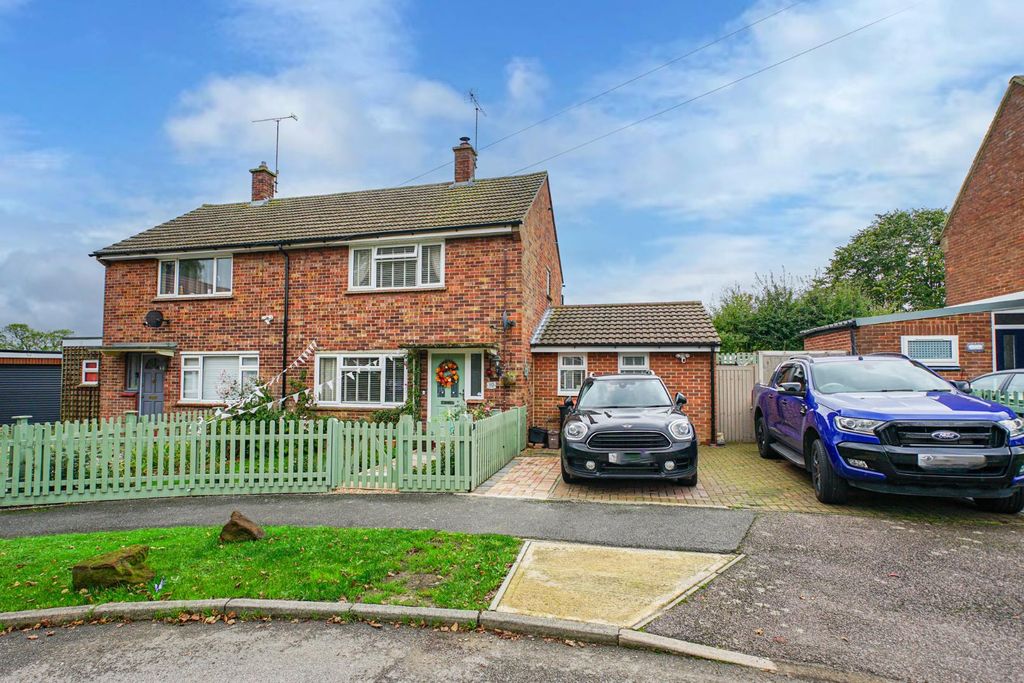 Property photo 1 of 25
