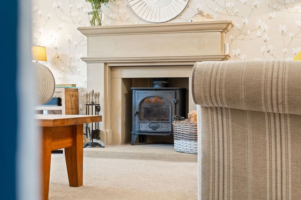 Property photo 3 of 50