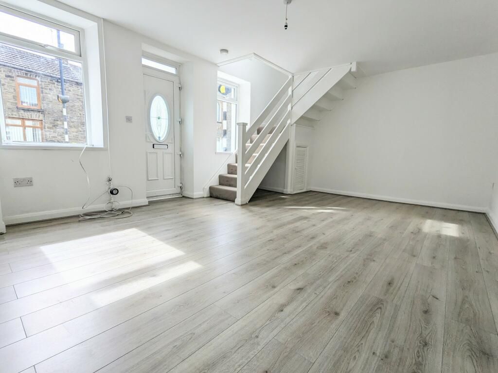 Property photo 1 of 14 247244_Wpb-83069193_Img_06_0001.Jpeg