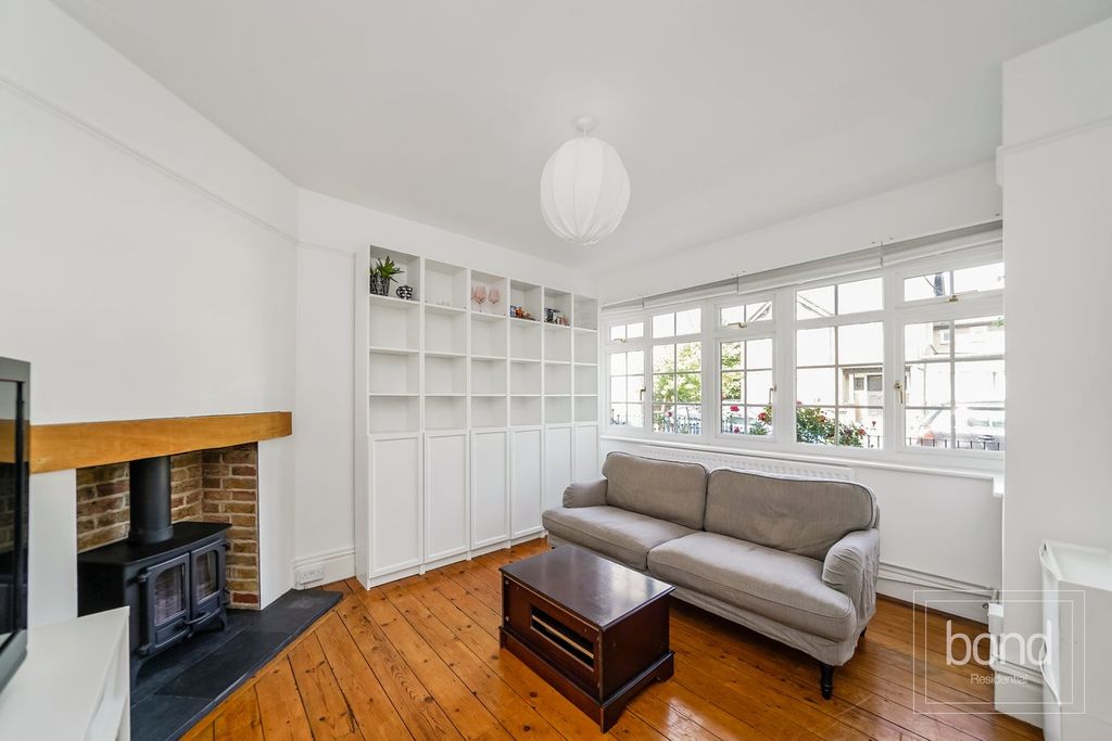 Property photo 2 of 22