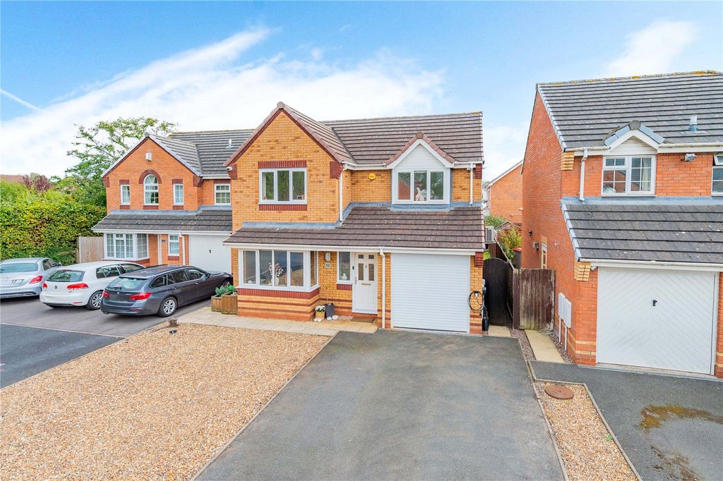Property photo 1 of 42 Picture No. 02