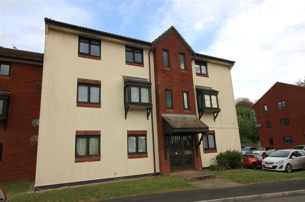 Property photo 1 of 11 Img_2144.Jpg