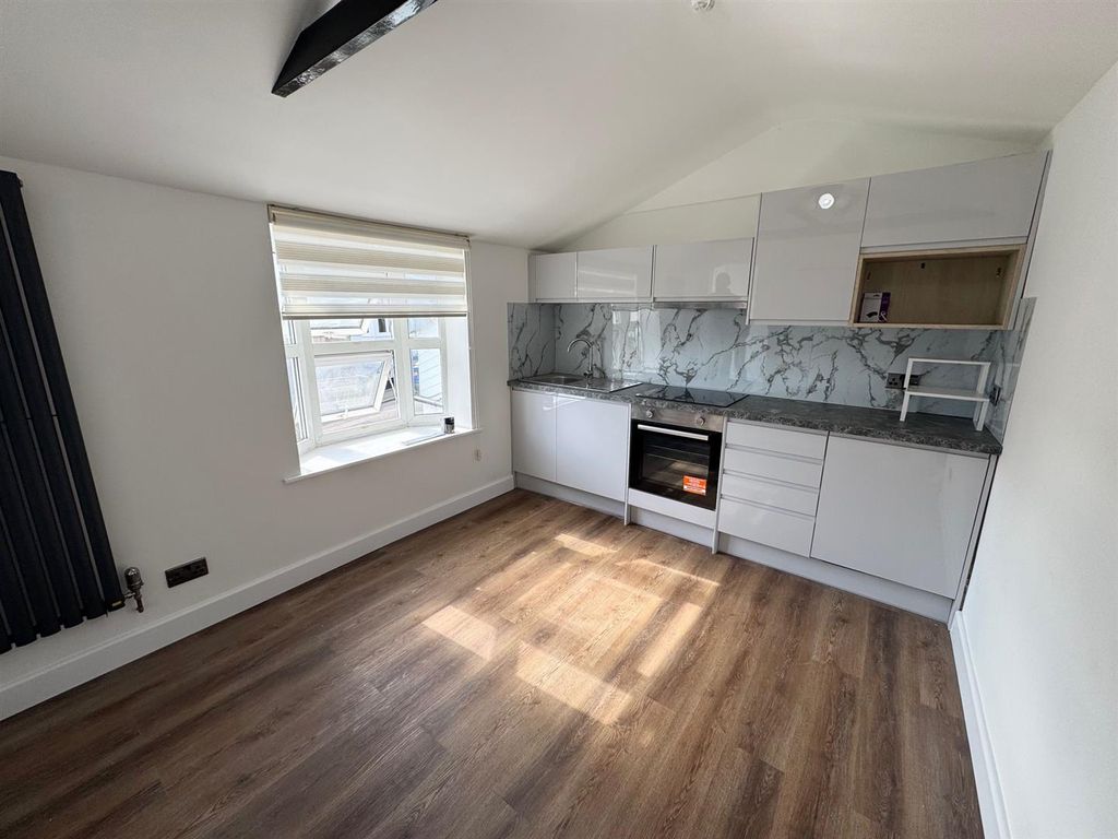 Property photo 2 of 6 Image4.Jpeg