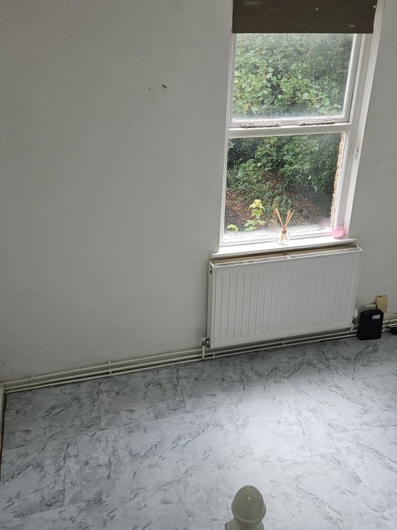 Property photo 3 of 16 Photo 3