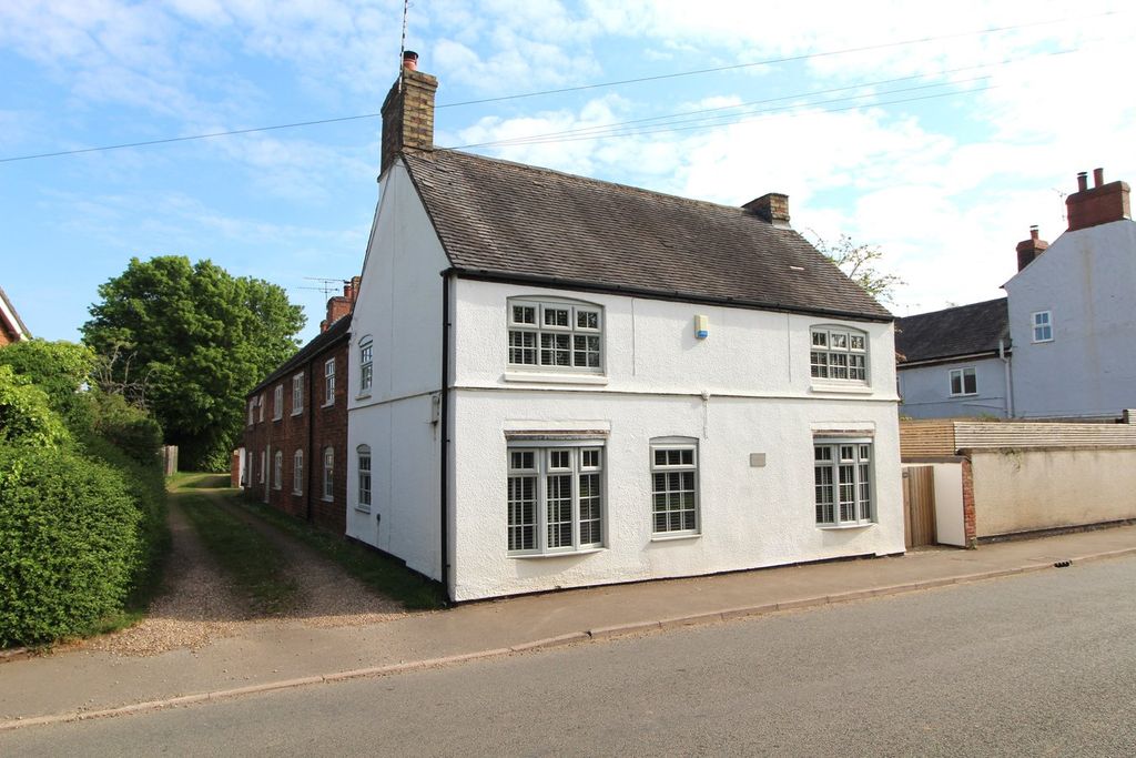 Property photo 1 of 29