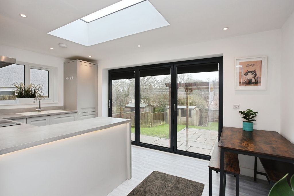 Property photo 3 of 19 0A5A3306