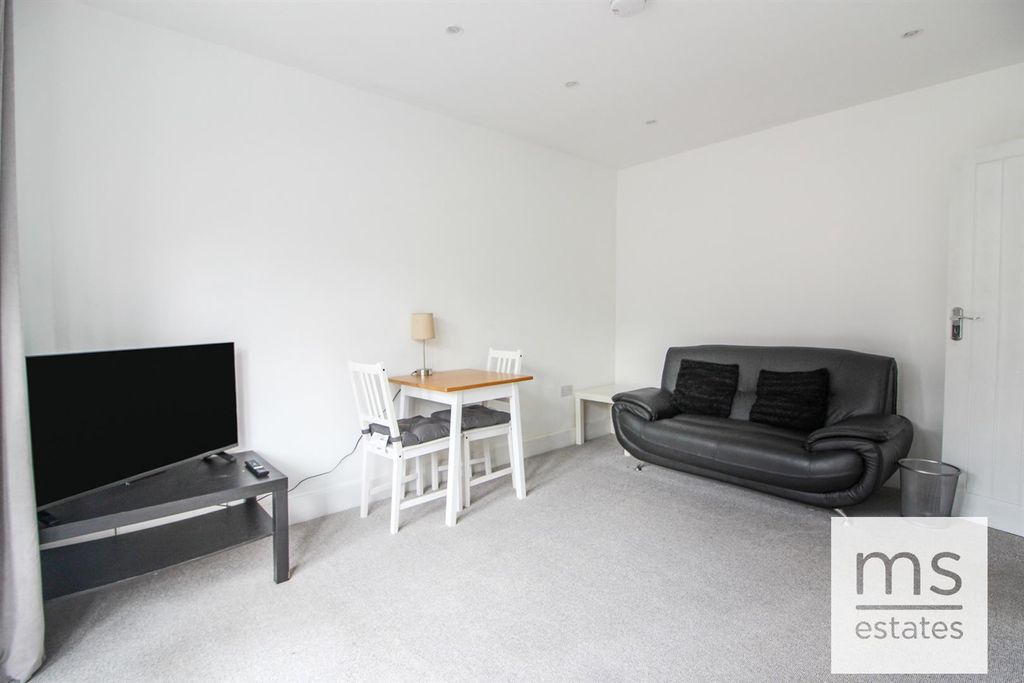 Property photo 2 of 12 Img_2751.Jpg