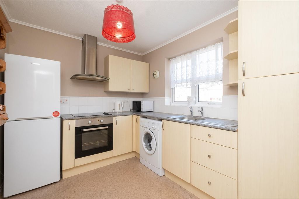 Property photo 2 of 15 Maxted-2.Jpg