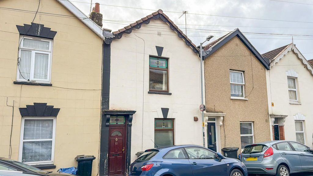 Property photo 2 of 11 Untitled-6318.Jpg