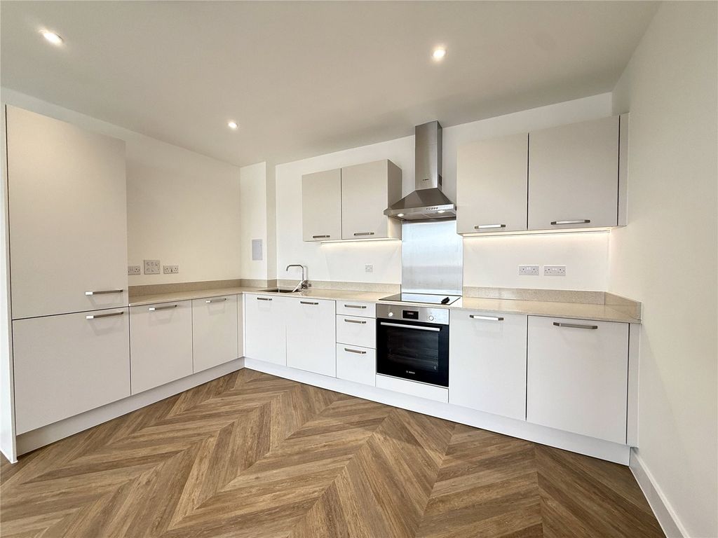 Property photo 3 of 9 Picture No. 06