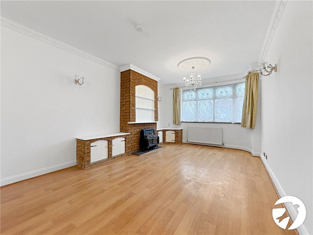 Property photo 3 of 11 Picture No. 13