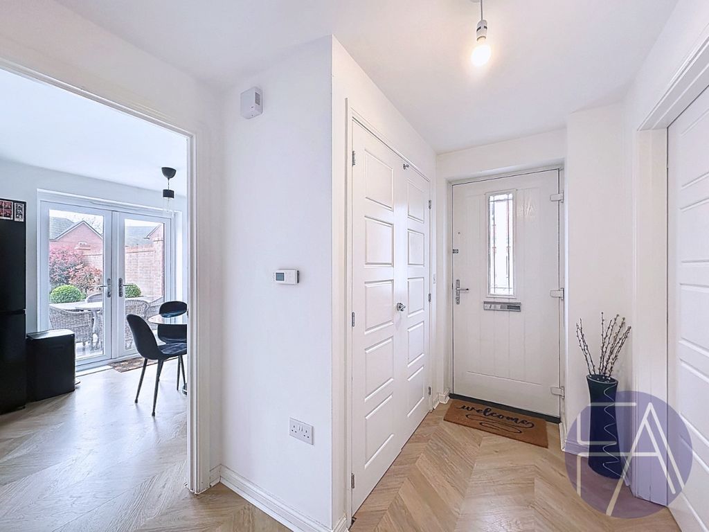 Property photo 2 of 41 5053175