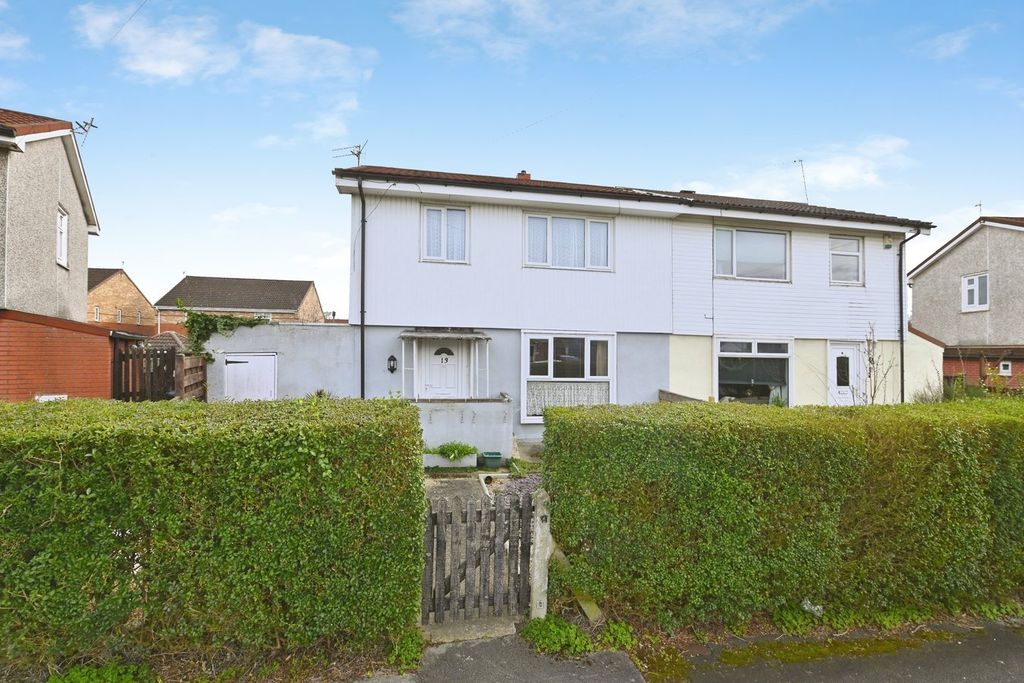 Property photo 1 of 20