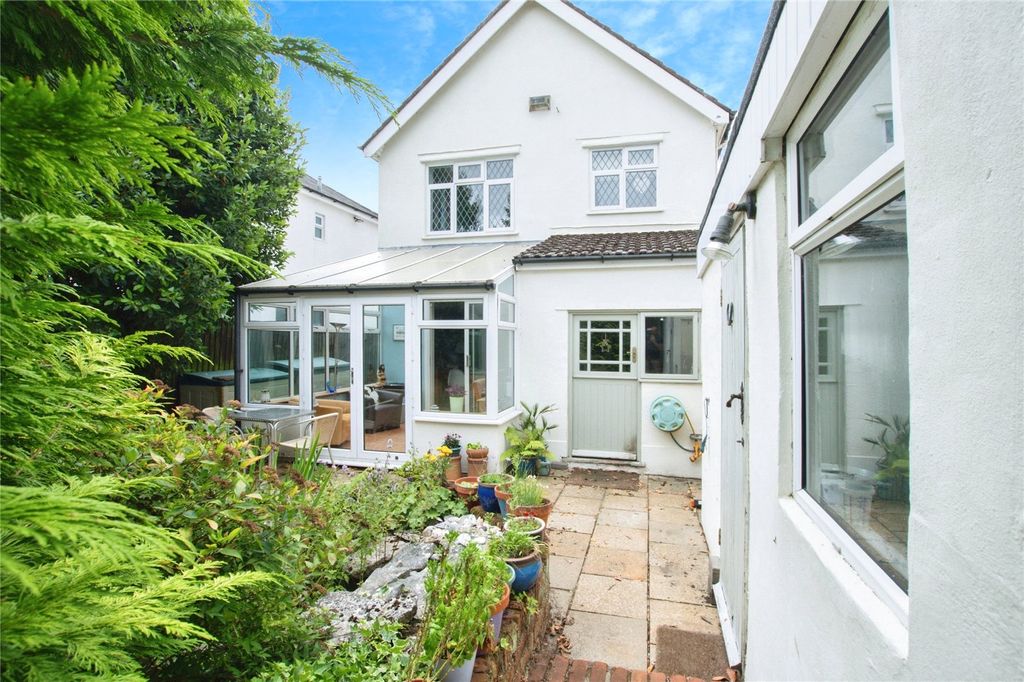 Property photo 1 of 20 Picture No. 25