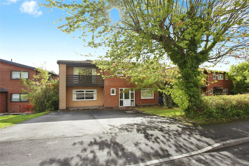 Property photo 1 of 20 Picture No. 12