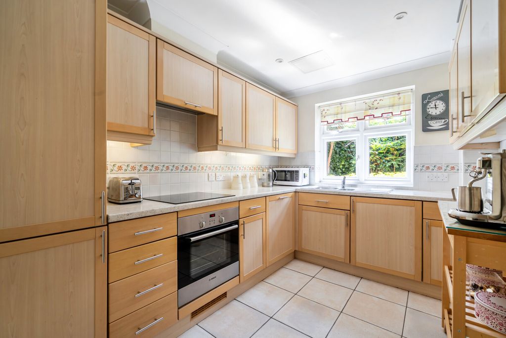 Property photo 3 of 16 12-6A688c26c6d26-...