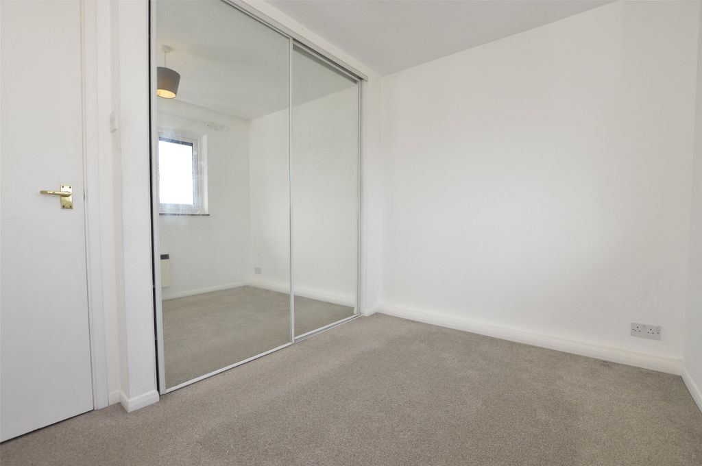 Property photo 3 of 9 Picture No. 21