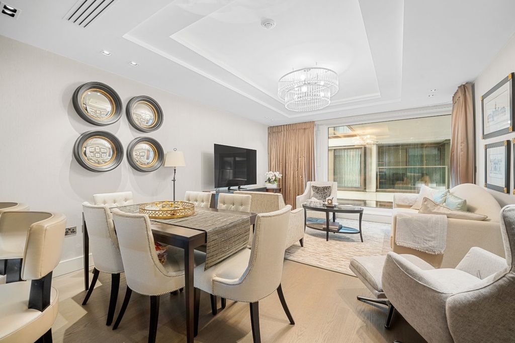 Property photo 3 of 24 Picture No. 21